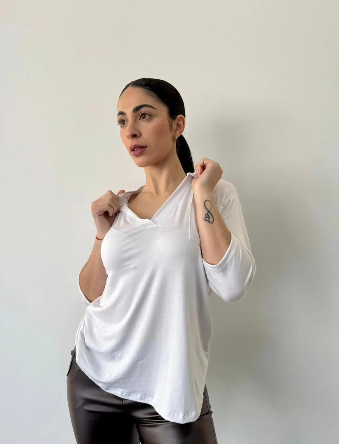 Bluza Cuello V