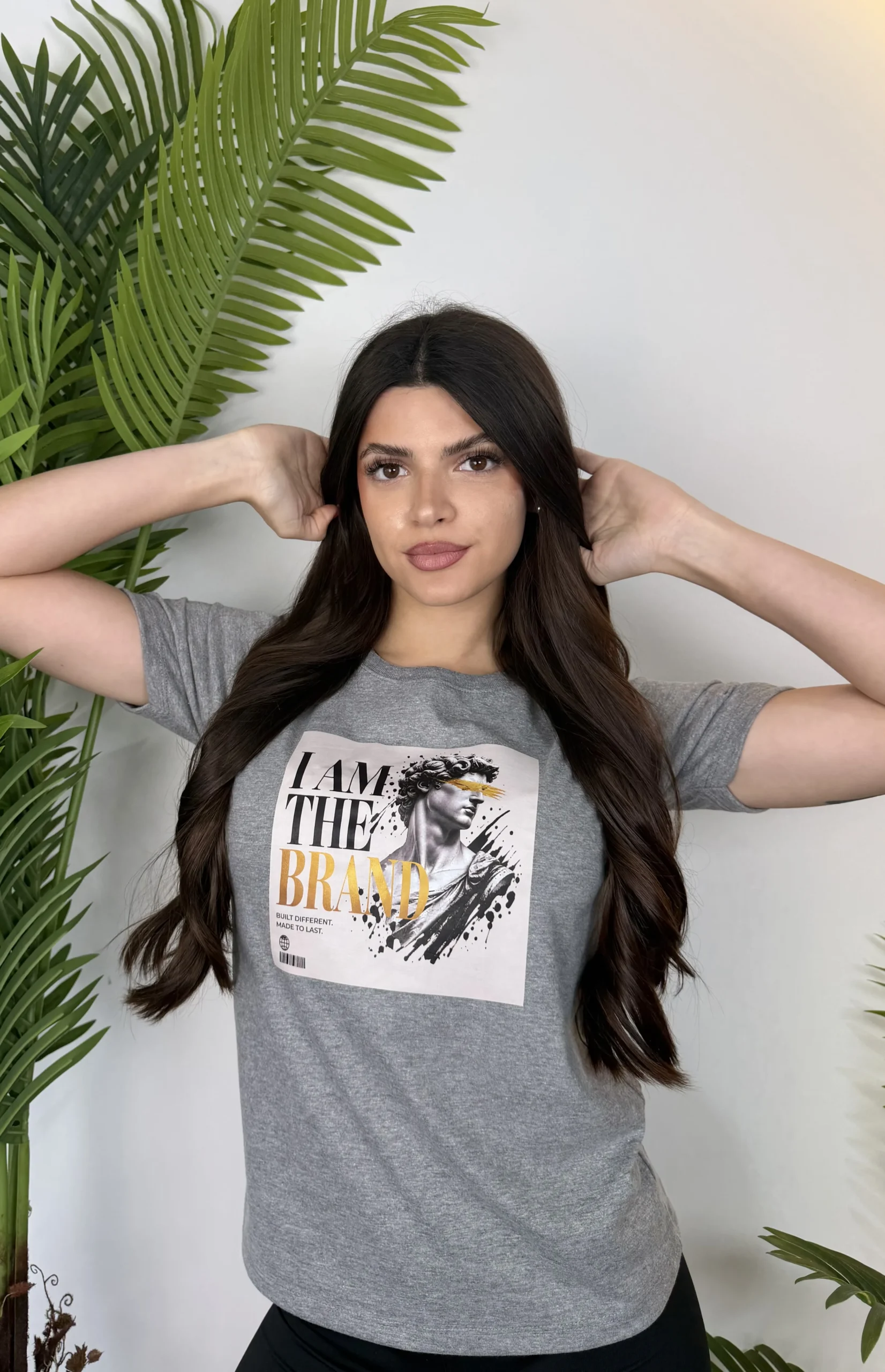 REMERA "I AM THE BRAND" - Imagen 6